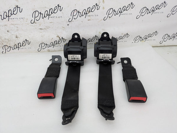 BMW F32 430xi 440xi 435xi 428xi/F82 M4 Left/Right Side Rear Seat Belts & Buckles 7259391/7243311