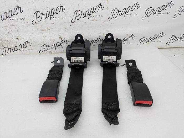 BMW F32 430xi 440xi 435xi 428xi/F82 M4 Left/Right Side Rear Seat Belts & Buckles 7259391/7243311