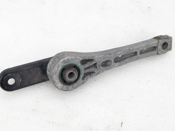 2016-2018 Audi 8U Q3 Engine Transmission Mount & Dogbone Support Set 6N0199262K/3C0199555/3C0199855M