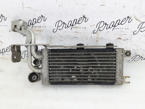 BMW E90 E91 E92 E93 335xi Passenger Right Oil Cooler 7521376
