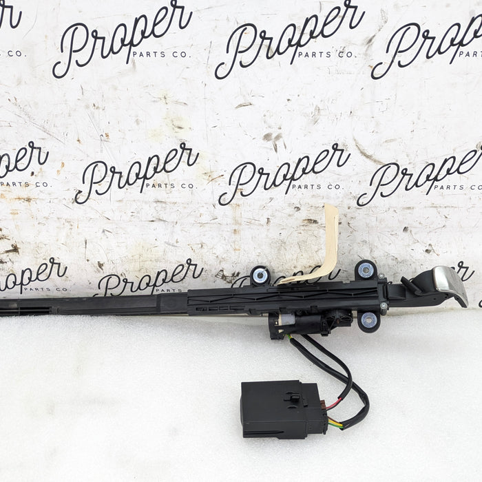 BMW E92 335is 335xi 335i 328i 328xi Left/Driver Side Seat Belt Handover & Module 9165377/9167237