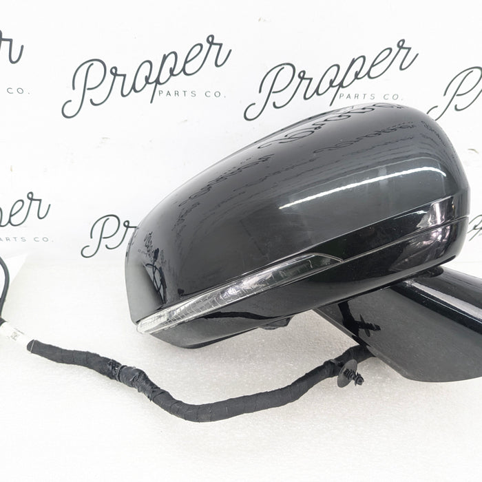 2021 Volvo V60 T6 R-Design Right/Passenger Side View Mirror W/Camera