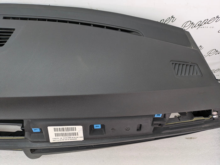 BMW E90 E92 E91 325xi 335xi 330xi 328xi 323i M3 Black Non-iDrive/Non-Navigation/Single Scoop Dashboard & Airbag 7143779