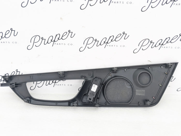 2021 Volvo V60 T6 R-Design Front Right Door Handle Trim & Seat Memory Switch 31490203/31489631