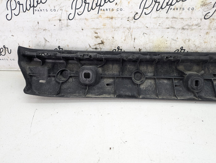 BMW G22 G23 G82 G83 430ix M440ix M4 Rear Bumper Center Mounting Bracket Support 7490723