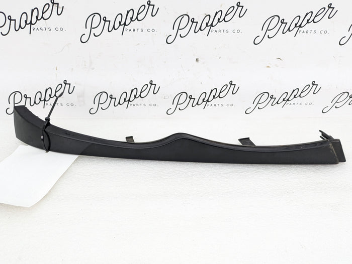 BMW E46 330i/325i LCI Sedan/Wagon Right Headlight Under Trim Black Schwarz 51130030407