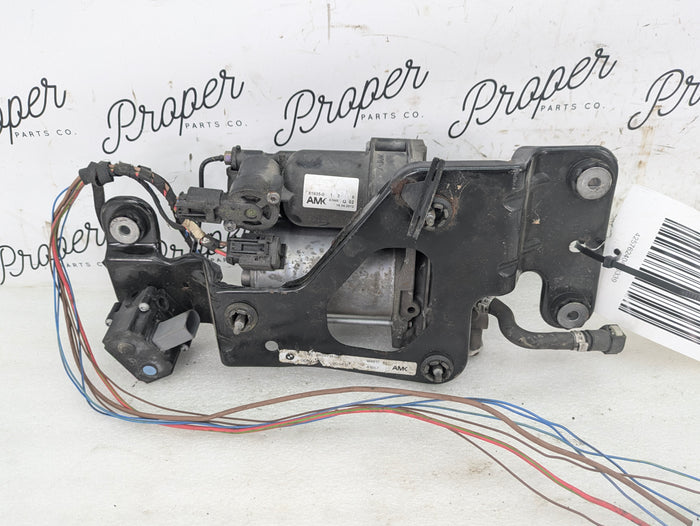 BMW E70 X5/E71 X6 AIR SUSPENSION AIR COMPRESSOR PUMP 37206859714