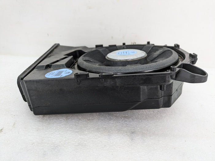 BMW E82 E88 E90 E91 E92 E93 3 Series HiFi Subwoofer Passenger Right 9143144