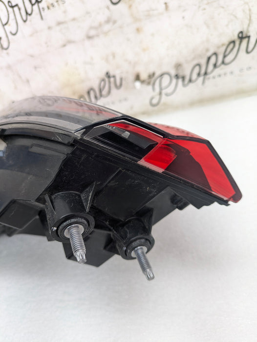 BMW G22 G26 430ix M440ix G82 M4 Pre-LCI Rear Right/Passenger Side Outer LED Tail Light Assembly 63217477606