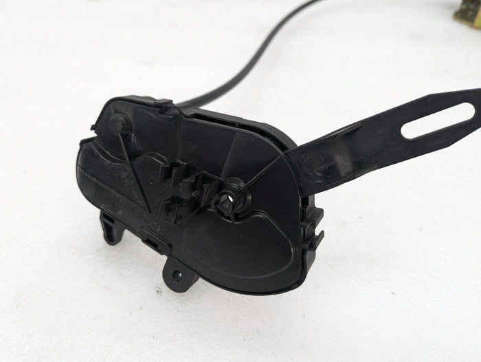 BMW E46 M3 330Ci 325Ci 323Ci Convertible Front Right Passenger Seatbelt Force Limiter & Retractor 7895188/52109113982