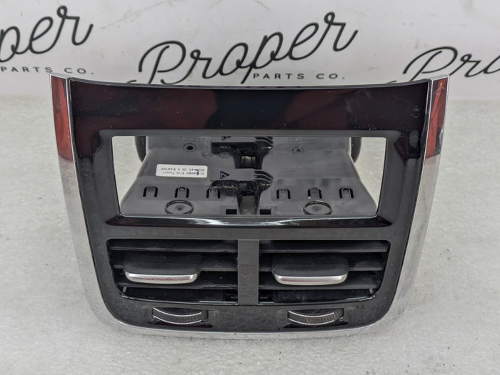 2021 Volvo V60 T6 R-Design Rear Center Console HVAC Heater A/C Air Vent 31469682/31497490