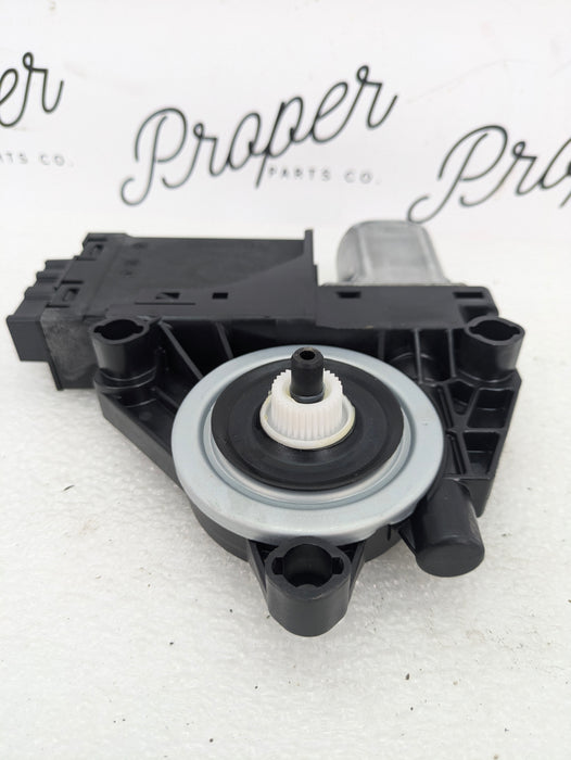2021 Volvo V60 T6 R-Design Right/Passenger Side Rear Door Window Motor/Door Lock Switch Module 32283267