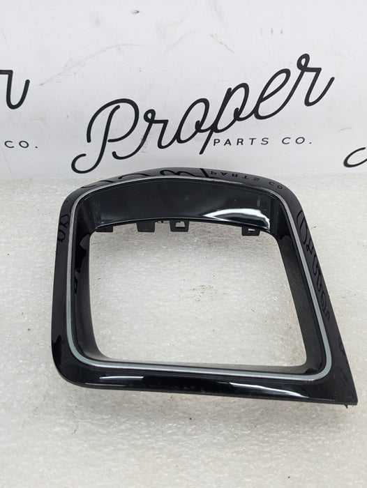 2021 Volvo V60 T6 R-Design Right/Passenger Side Dashboard Vent Trim Cover Black 31477880