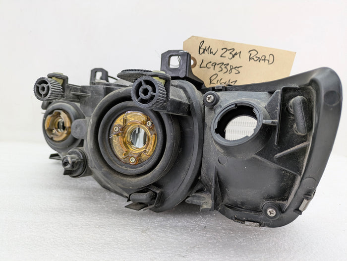 BMW Z3 M Roadster Front Right Headlight White Indicator 8386048 *Damaged*