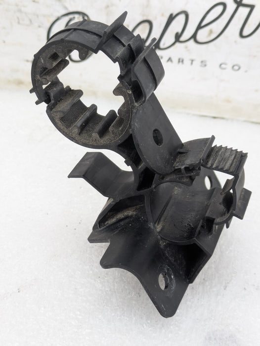 BMW G20 330ix Engine Bay Hose Clamp 6806376