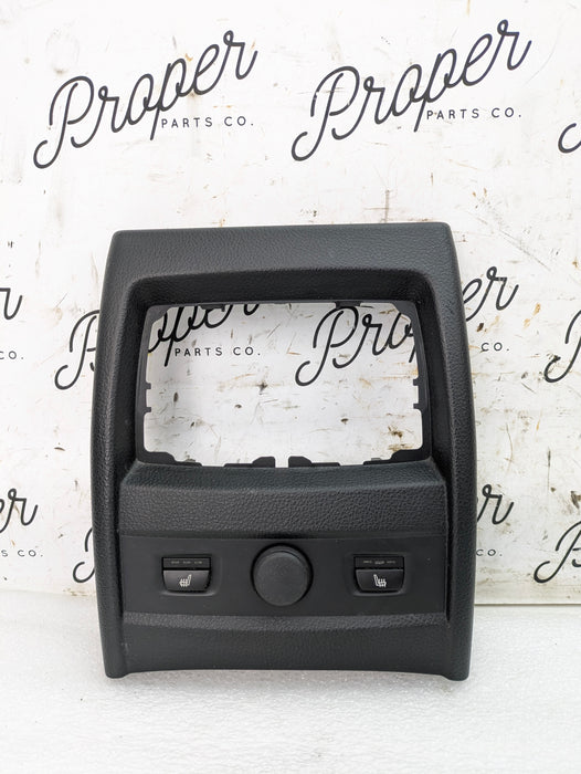 BMW F36 435xi Rear Facing Vent Center Console Vent Trim & Heated Seat Buttons 8675682/9222045/9384805/9384806