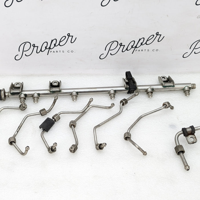 BMW E82 E88 135i N55 High Pressure Fuel Rail With Injector Lines 7576779