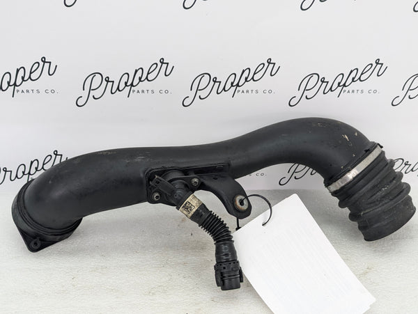 BMW E90 E92 E93 335xi 335i N55 Turbocharger Inlet Pipe/Air Duct 7599286