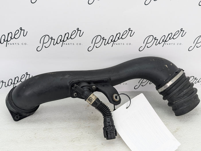 BMW E90 E92 E93 335xi 335i N55 Turbocharger Inlet Pipe/Air Duct 7599286