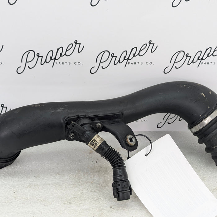 BMW E90 E92 E93 335xi 335i N55 Turbocharger Inlet Pipe/Air Duct 7599286
