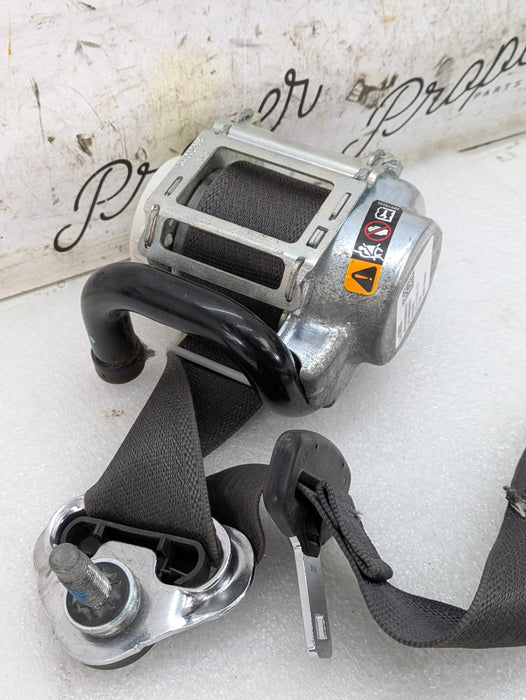 Chevrolet C7 Corvette Stingray Z51 Left/Driver Side Seat Belt Retractor Assembly 23155655