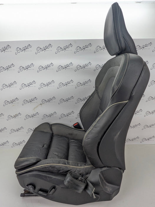 2021 Volvo V60 T6 R-Design Front Left/Driver Side Black Leather Heated Seat *DAMAGED*