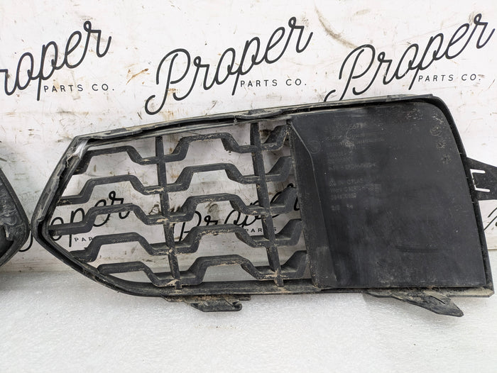 BMW F22 F23 228xi M235xi 230xi M240xi M Sport Front Bumper Lower Left/Right Grille Set 8056798/8061875