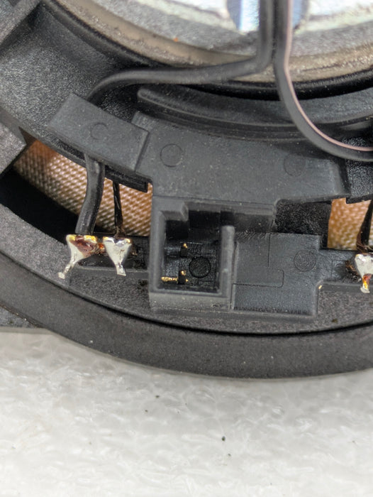 BMW E90 E91 E92 E93 335xi 330xi 328xi 325xi 323i M3 Center Dashboard Individual Audio Speaker 7838915