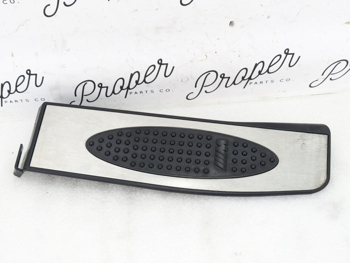BMW E93 E90 E91 E92 3 Series M Sport  Dead Pedal Foot Rest 7906850 *DAMAGED*