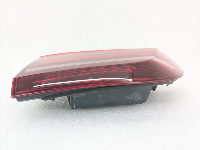 BMW F15 X5 35iX Left/Driver Side Inner Hatch Tail Light 7329045 *DAMAGED*