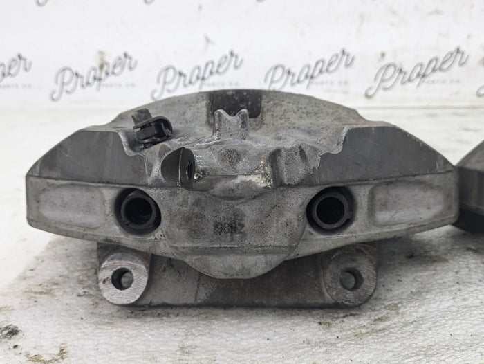 BMW F10 535XI Front Ate Brake Calipers Pair Left Right 6030348