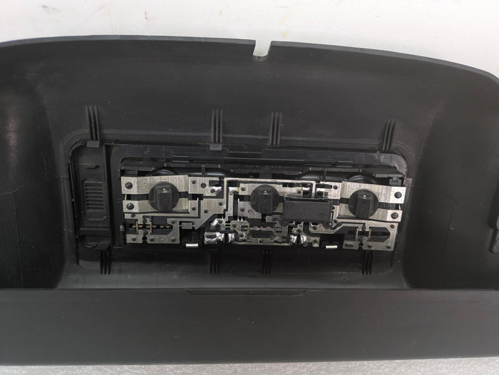 BMW E85 Z4 Roadster Upper Interior Windshield Trim & Dome Light 7016664