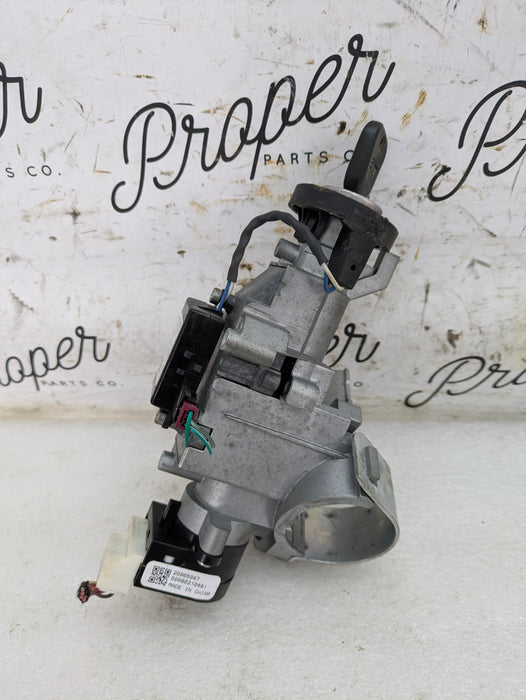 2015 Chevrolet Camaro 2SS Ignition Cylinder Start Switch Lock & Immobilizer & Key 23475172