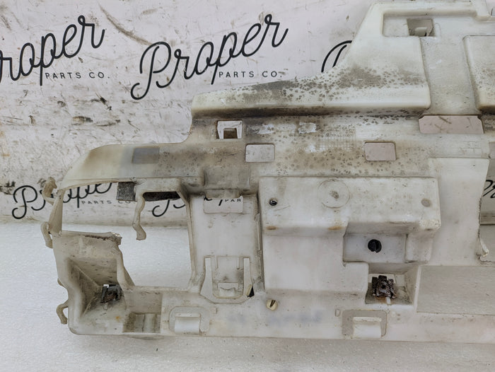 BMW F36 F32 F33 440xi 430xi 435xi 428xi M Sport Rear Bumper Lower Center Support Mounting Bracket 8054565 *DAMAGED*