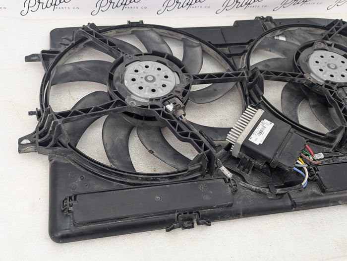 2018 Audi 8U Q3 Dual Cooling Fans & Shroud Assembly Module 8K0121003AG/8K0959501