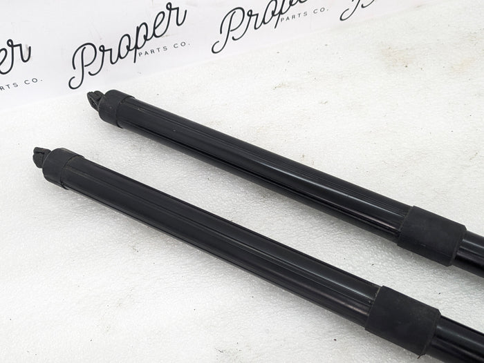2021 Volvo V60 T6 R-Design Rear Hatch Tailgate Electric Power Lift Support Strut Set 32384406