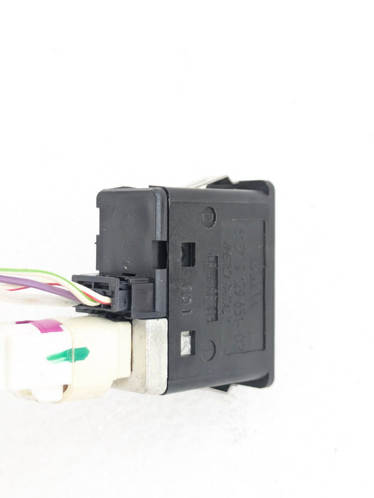 BMW E90 E91 E92 E93 335xi M3 330xi 328xi 325xi 323i USB/AUX Ports & Wiring Harness 9187009/9129651