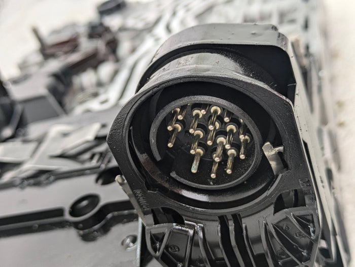 BMW F32 435xi N55 Automatic Transmission Mechatronics Valve Body & Pump 1090128/0501327294