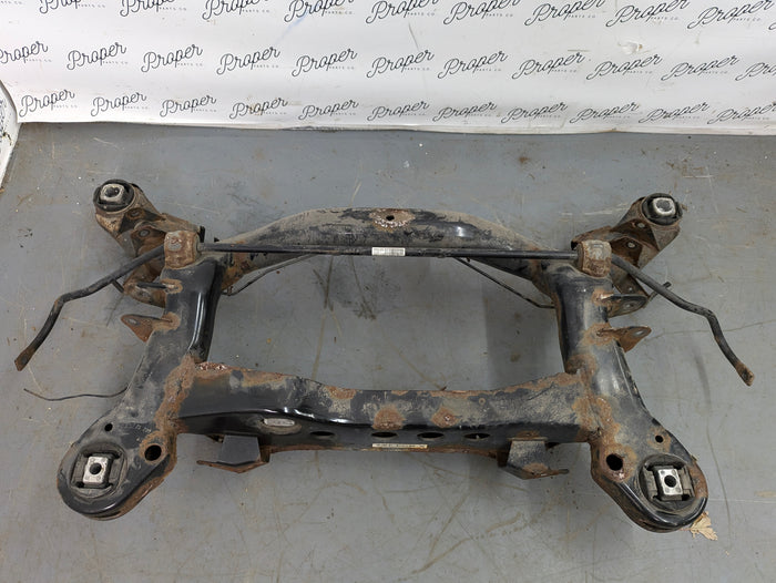 BMW E92 E93 E90 E91 3 Series Rear Subframe Crossmember W/Sway Bar 33316783713/6764427