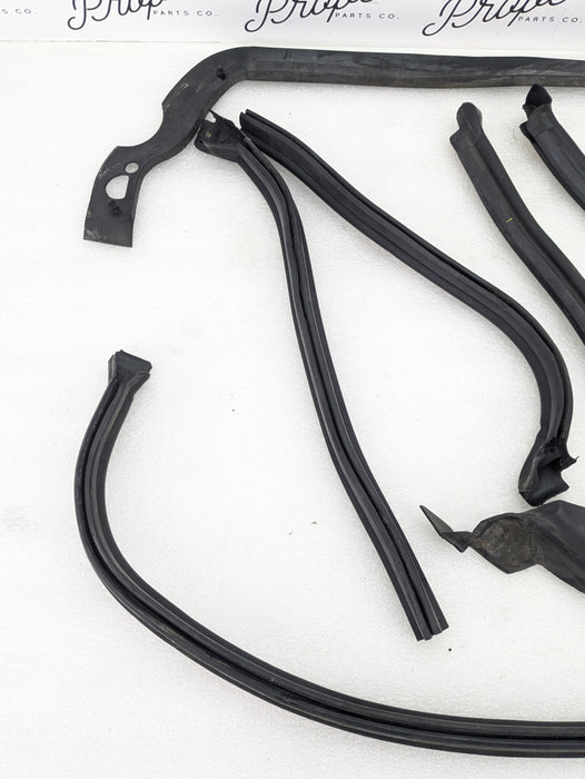 BMW E46 BMW E46 M3 330ci 328ci 325ci 323ci Misc. Engine Bay Hood Rubber Weather Seals Set
