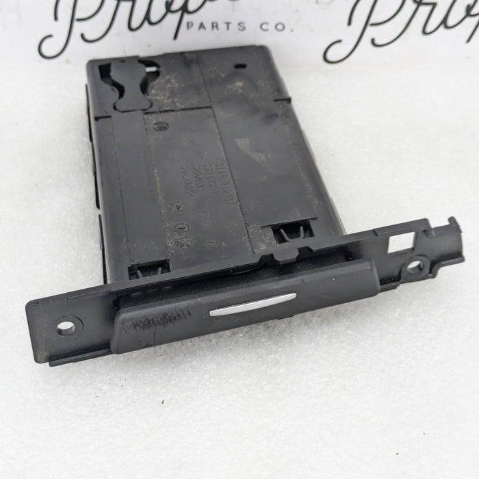 BMW E90 E91 E92 E93 3 Series Right/Passenger Side Dashboard Cupholder Black 7127461 *DAMAGED*