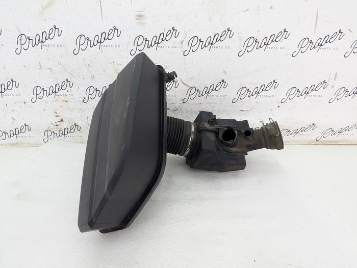 BMW G20 G22 G23 G26 330ix 330ex 430ix B46 Engine Intake Filtered Air Pipe With Resonator 8656981
