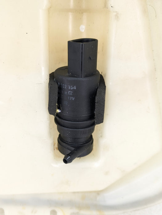 BMW E46 330i 325i 323i Wagon Rear Hatch Windshield Washer Cleaning Container Reservoir & Pump 8374557/8362154