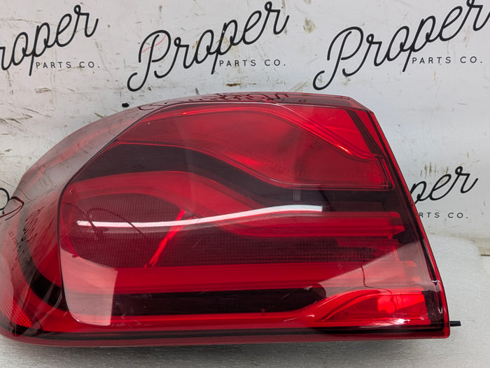 BMW F36 F32 F33 F82 F83 440xi 430xi M4 LCI LED Rear Left/Driver Side Outer Tail Light 8496525 *DAMAGED*