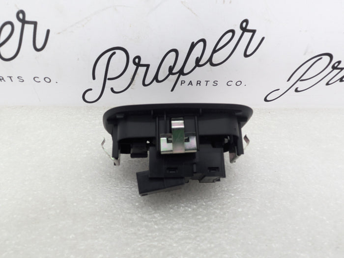 2021 Volvo V60 T6 R-Design Right/Passenger Side Front/Rear Window Control Switch 31433408
