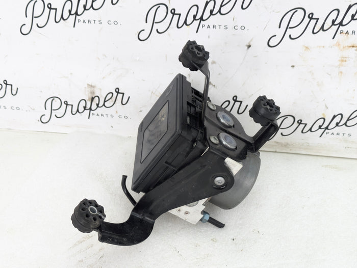 BMW F22 228xi M235xi 230xi M240xi Anti-Lock Brake System/ABS Pump/DSC Module 6881173/6881172