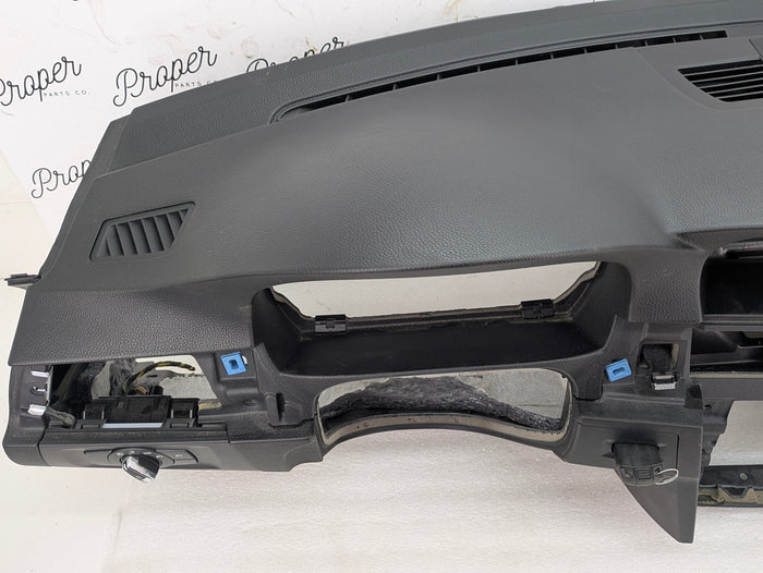 BMW E92 E91 E90 335xi 330xi 328xi 325xi 323i M3 Black Non-iDrive/Non-Navigation/Single Scoop Dashboard & Airbag 7143779