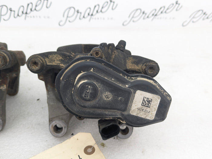 2016-2018 Audi 8U Q3 Quattro AWD Rear Brake Caliper Set Left Right 8U0615403B