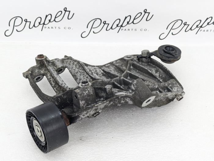 BMW F30 F32 F33 F34 F36 335i 435i N55 AC Compressor Mount Bracket 7585167