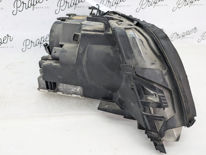 BMW E46 330i 325i Sedan Wagon LCI Front Left Bi-Xenon Headlight 6925645 *NOTE*